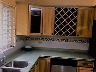 KINGSTON 6, Kingston / St. Andrew, Jamaica - Townhouse for Lease/rental